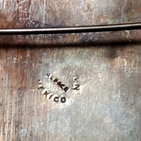 Alpaca Mexico Aztec Round Brass Brooch 2" Vtg Black Gold - Picture 3 of 4